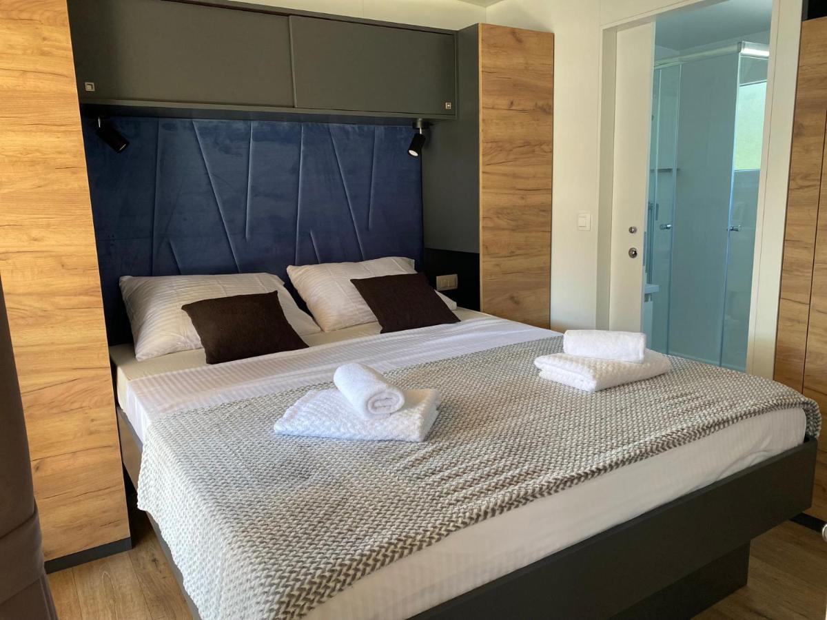 Mobile Home Saky, Biograd Na Moru Bagian luar foto