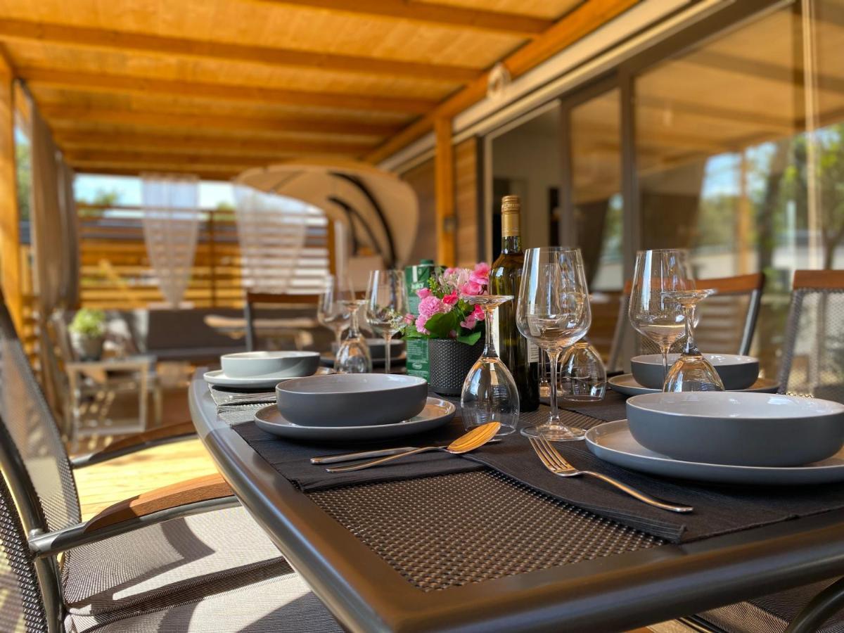 Mobile Home Saky, Biograd Na Moru Bagian luar foto